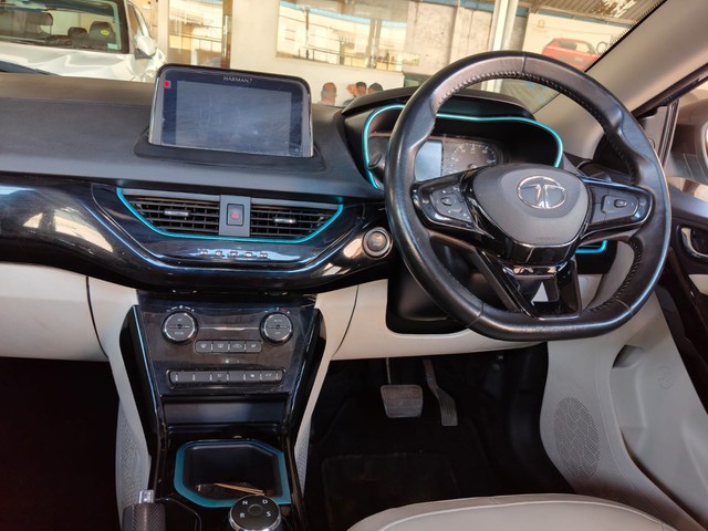 Tata Nexon EV XZ Plus LUX - Photo 9