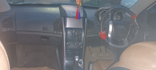 Second-hand 2021 Mahindra XUV500 W11 Option for sale in Patna-10