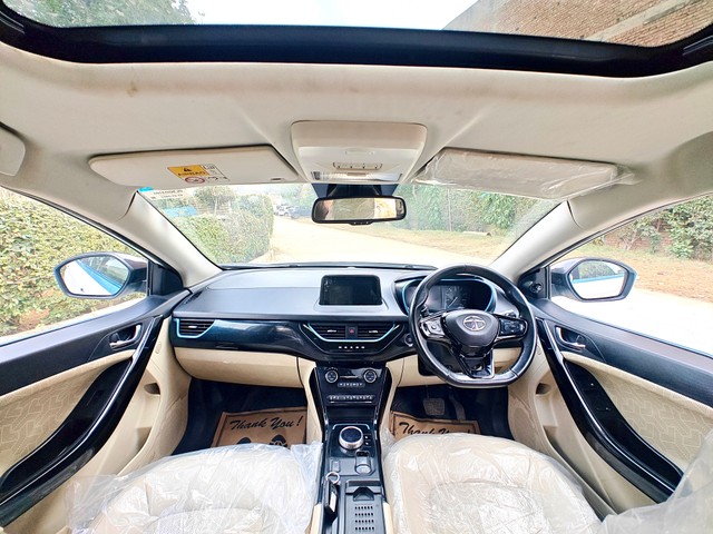 Second-hand 2023 Tata Nexon EV XZ Plus Lux for sale in Gurgaon-11