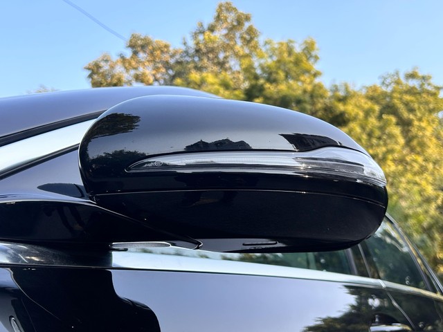 Second-hand 2022 Mercedes-Benz E-Class Expression E 200 for sale in New Delhi-16