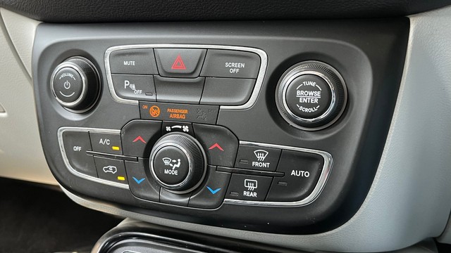 Second-hand 2018 Jeep Compass 2.0 Limited 4X4 for sale in New Delhi-18