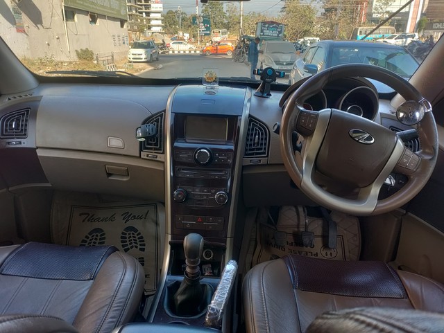 Second-hand 2014 Mahindra XUV500 W8 2WD for sale in Dehradun-8