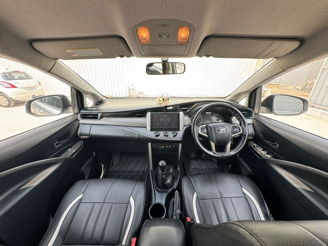 Toyota Innova Crysta 2.4 GX MT BSIV Second-hand 2017 Toyota Innova Crysta 2.4 GX MT BSIV for sale in Hyderabad-8