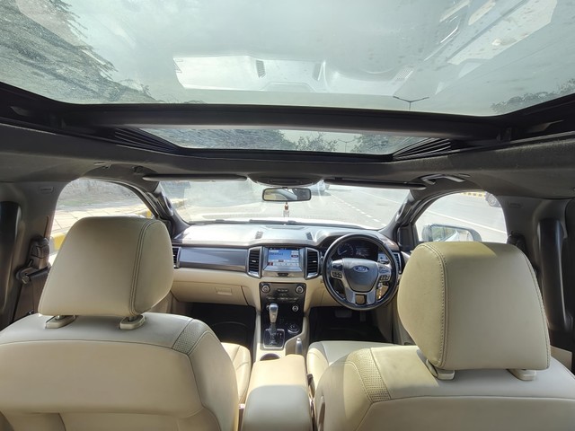 Ford Endeavour 3.2 Titanium AT 4X4 Second-hand 2017 Ford Endeavour 3.2 Titanium AT 4X4 for sale in New Delhi-11