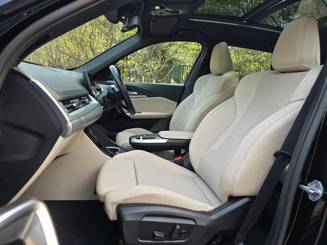 Second-hand 2025 BMW X1 sDrive18i M Sport for sale in New Delhi-12