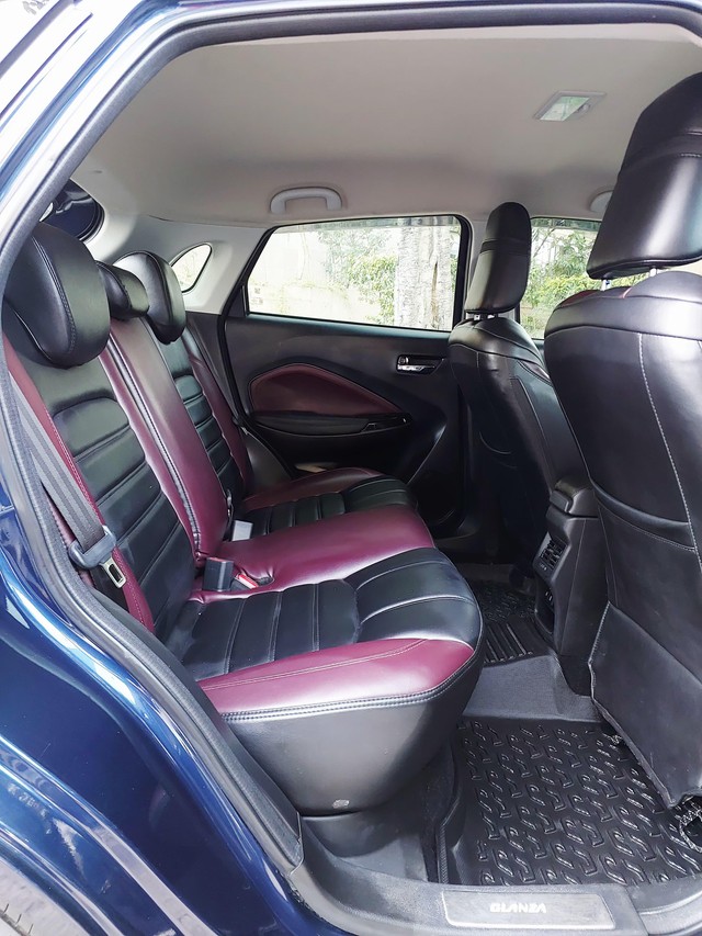 Second-hand 2024 Toyota Glanza V AMT for sale in New Delhi-9