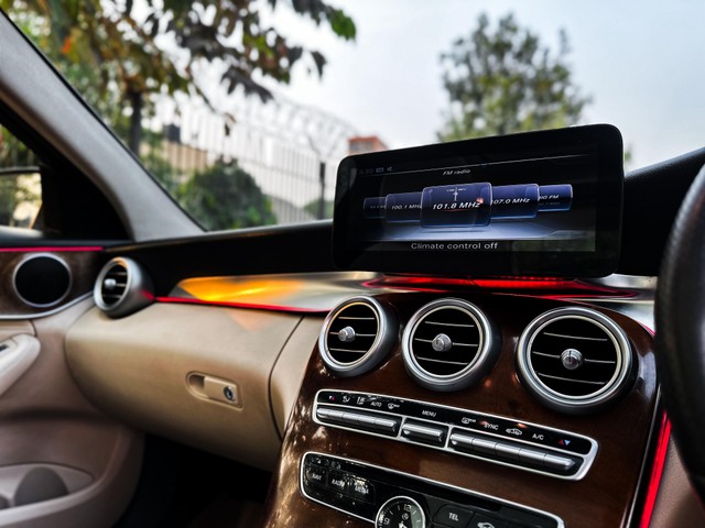 Second-hand 2015 Mercedes-Benz C-Class C 220 CDI Style for sale in Kolkata-11