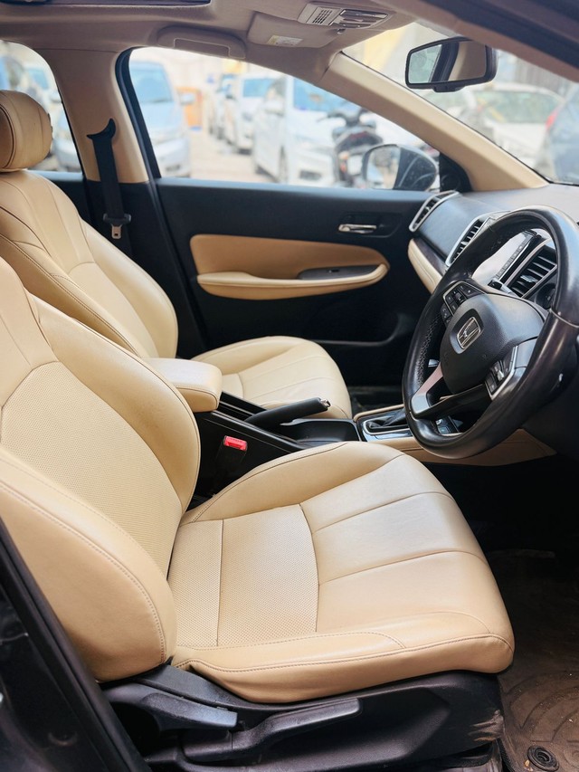 Honda City ZX CVT Second-hand 2023 Honda City ZX CVT for sale in Mira Road-10