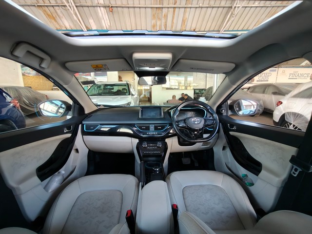 Tata Nexon EV XZ Plus LUX - Photo 8