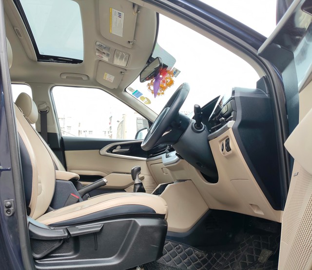 Kia Carens Luxury Plus iMT BSVI Second-hand 2023 Kia Carens Luxury Plus iMT BSVI for sale in Kolkata-15