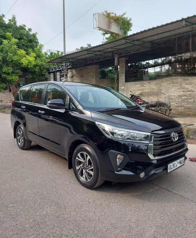Toyota Innova Crysta 2.7 GX 7 STR AT Second-hand 2022 Toyota Innova Crysta 2.7 GX 7 STR AT for sale in New Delhi