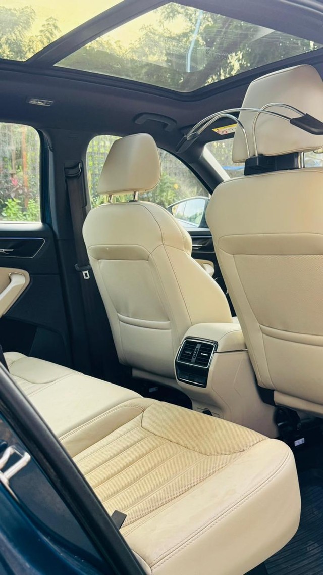 Second-hand 2023 Skoda Kodiaq L & K for sale in Mumbai-11