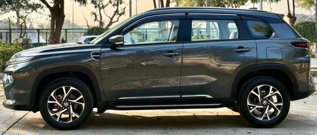 Second-hand 2023 Toyota Hyryder E for sale in New Delhi-5