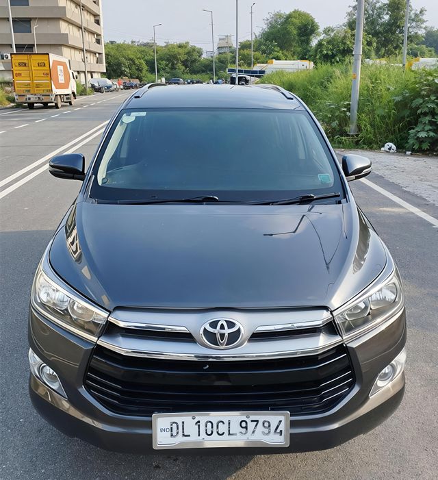 Toyota Innova Crysta 2.4 GX MT 8S BSIV Second-hand 2019 Toyota Innova Crysta 2.4 GX MT 8S BSIV for sale in New Delhi