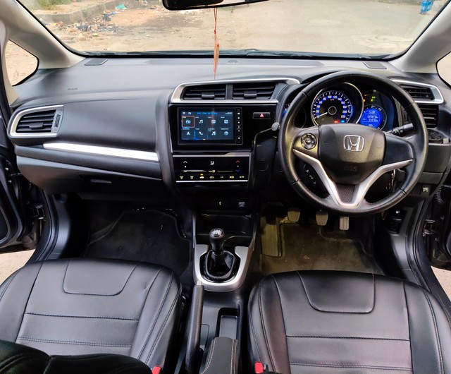 Second-hand 2019 Honda WR-V i-VTEC VX for sale in Kolkata-18