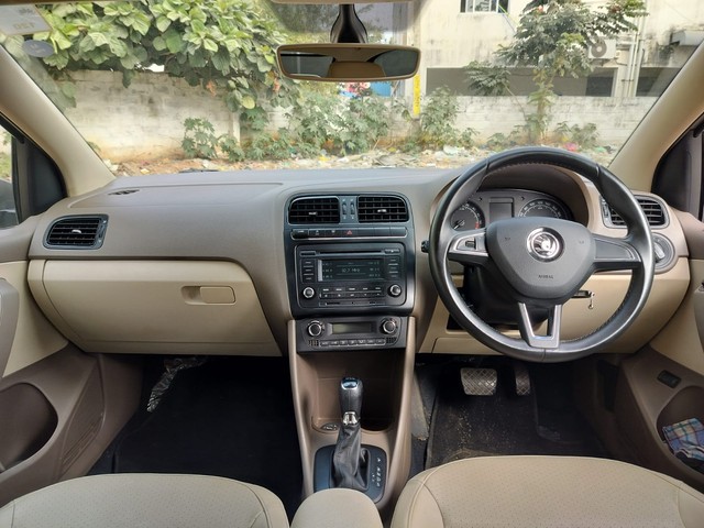 Second-hand 2016 Skoda Rapid 1.5 TDI AT Style Plus for sale in Bangalore-15