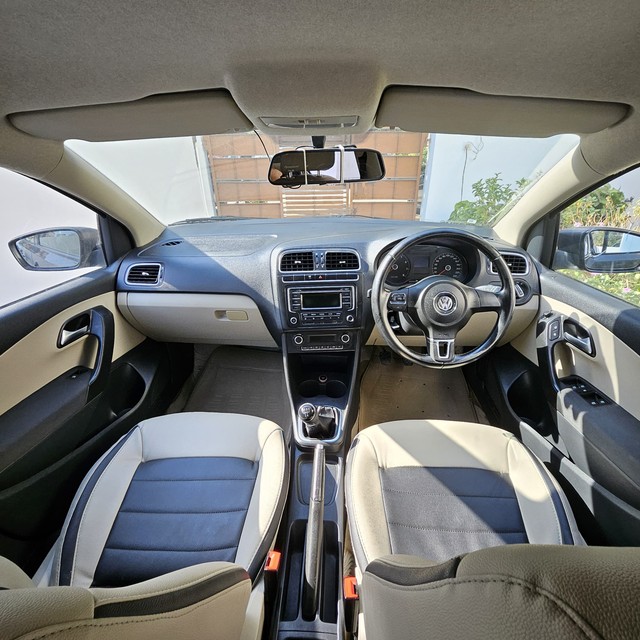 Second-hand 2013 Volkswagen Polo 1.2 MPI Highline for sale in Gurgaon-6