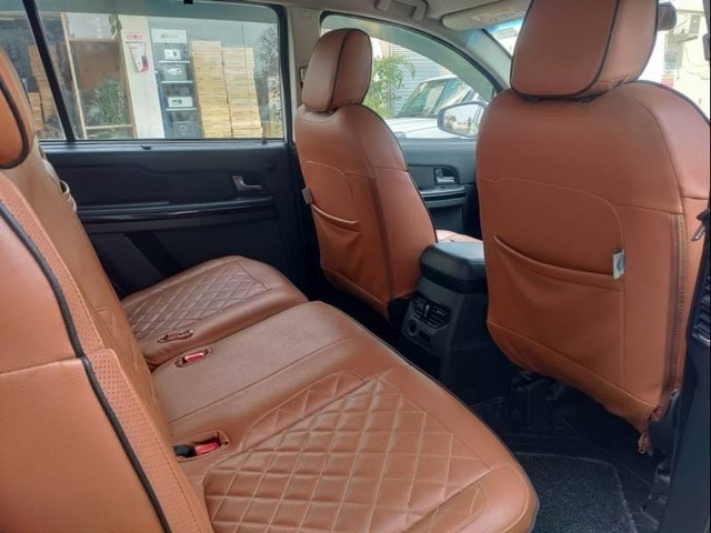 Second-hand 2018 Tata Hexa XE for sale in Dehradun-8