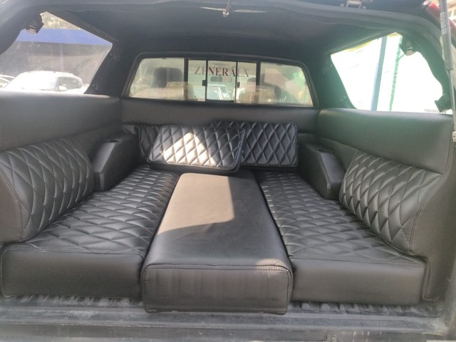 Second-hand 2018 Isuzu D-Max High for sale in Hyderabad-10