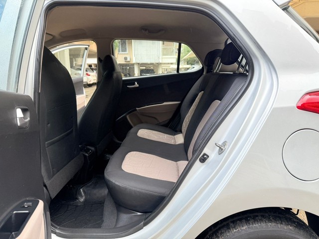 Second-hand 2014 Hyundai Grand i10 Asta Option for sale in Pune-7