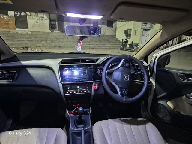 Second-hand 2019 Honda City i-VTEC V for sale in New Delhi-11