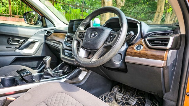 Tata Harrier XT BSIV Second-hand 2019 Tata Harrier XT BSIV for sale in New Delhi-10