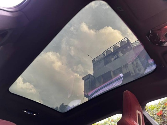 Second-hand 2024 BMW iX xDrive40 for sale in New Delhi-6