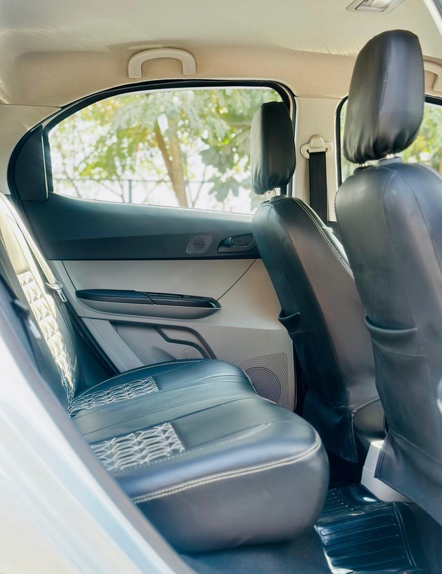 Second-hand 2023 Tata Tiago XT Option for sale in New Delhi-11