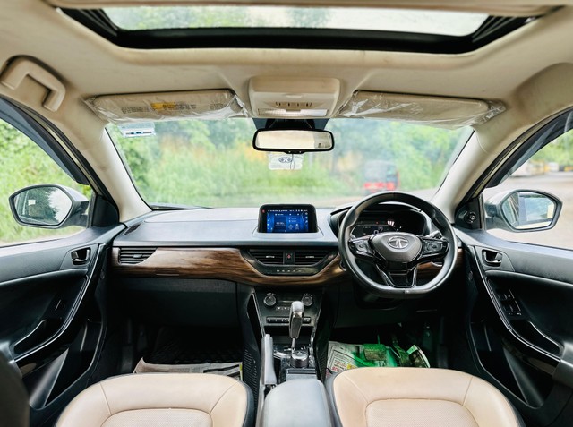 Second-hand 2022 Tata Nexon XZA Plus Kaziranga Edition AMT for sale in New Delhi-12