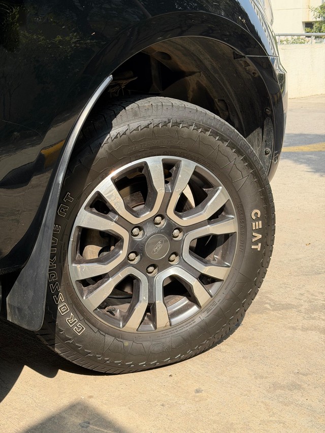 Second-hand 2019 Ford Endeavour 3.2 Titanium AT 4X4 for sale in Hyderabad-5