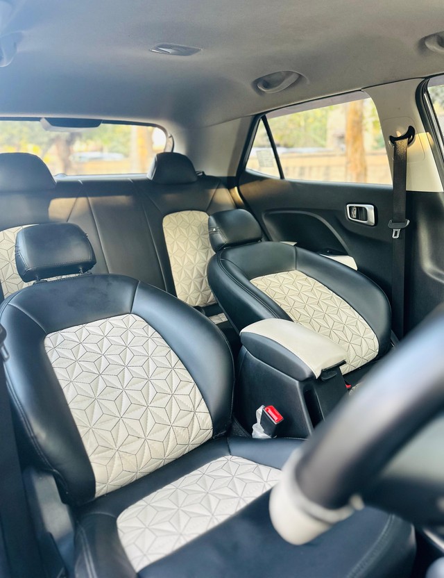 Hyundai Venue S BSVI Second-hand 2023 Hyundai Venue S BSVI for sale in New Delhi-12