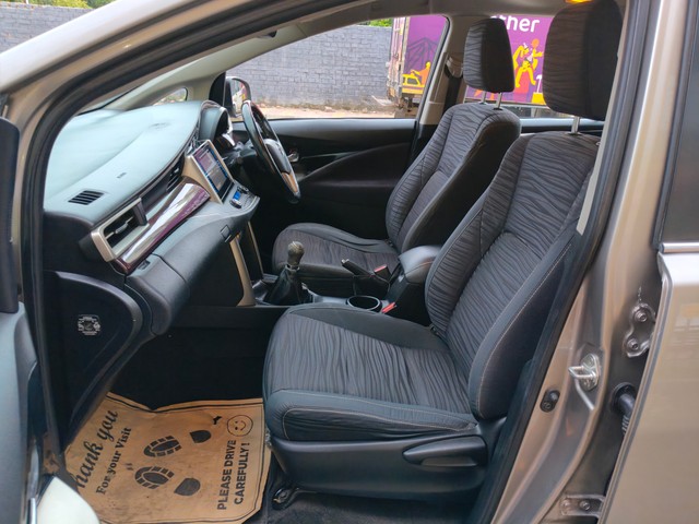 Second-hand 2016 Toyota Innova Crysta 2.4 VX MT 8S BSIV for sale in Kolkata-8