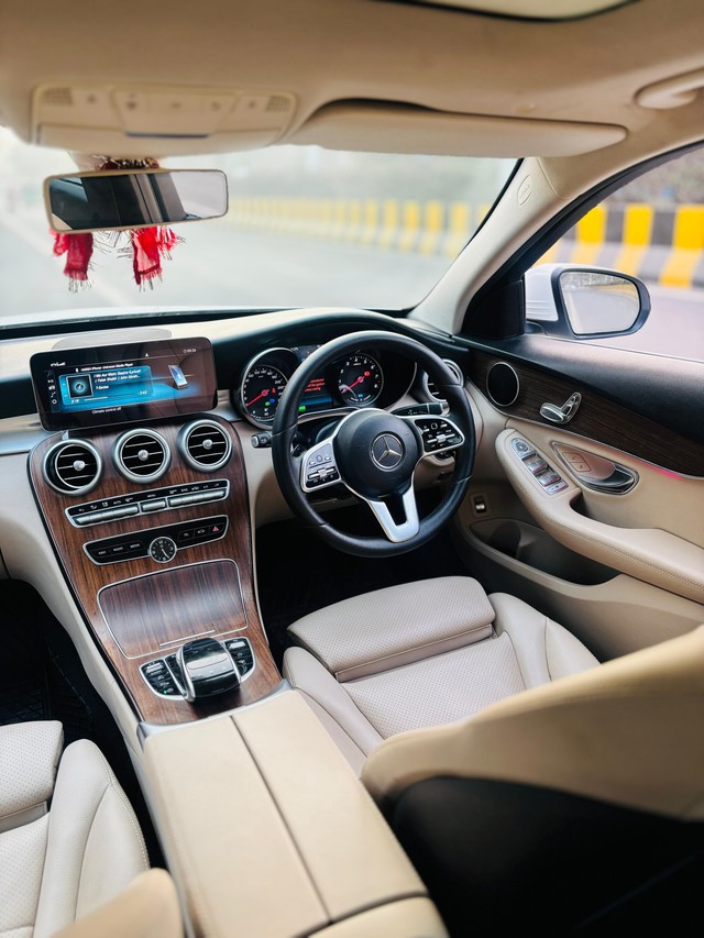 Second-hand 2019 Mercedes-Benz C-Class Progressive C 200 for sale in New Delhi-14
