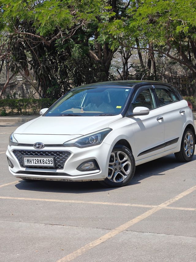 Second-hand 2019 Hyundai i20 Petrol Asta Option for sale in Pune