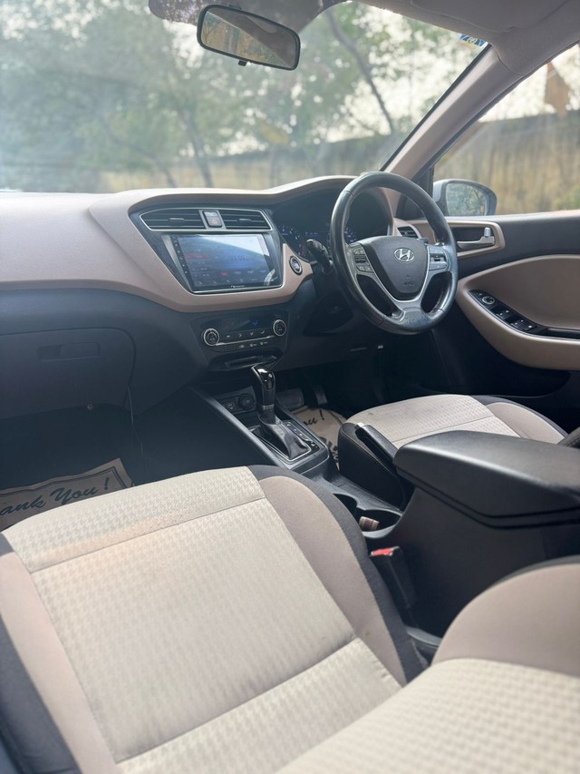 Second-hand 2019 Hyundai i20 Asta Option CVT BSIV for sale in New Delhi-11