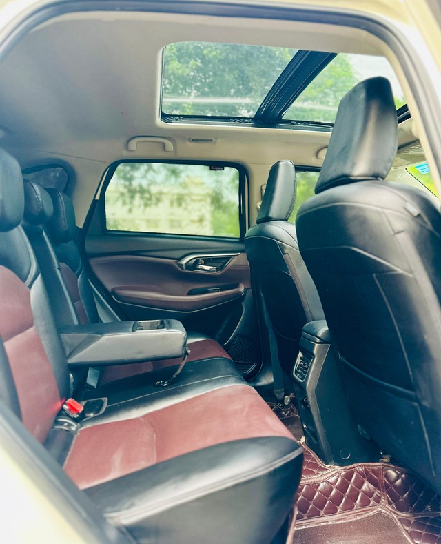 Second-hand 2024 Maruti Grand Vitara Alpha for sale in New Delhi-12