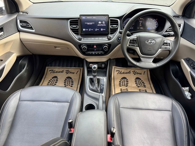 Second-hand 2022 Hyundai Verna SX IVT for sale in New Delhi-11