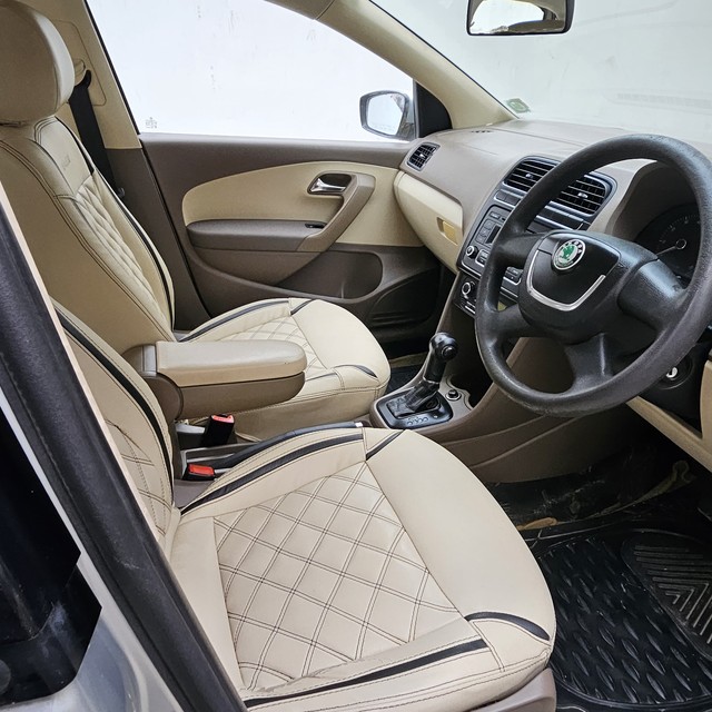 Skoda Rapid 1.6 MPI AT Elegance Second-hand 2013 Skoda Rapid 1.6 MPI AT Elegance for sale in Gurgaon-9