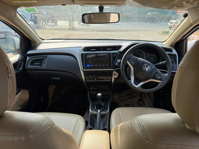 Second-hand 2017 Honda City i VTEC V for sale in Dehradun-10