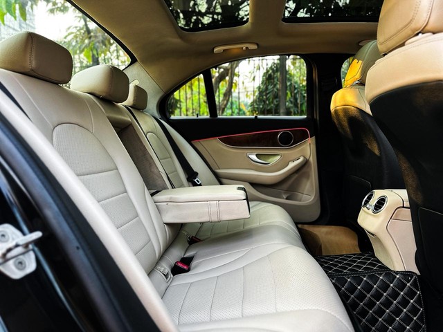 Second-hand 2015 Mercedes-Benz C-Class C 220 CDI Style for sale in Kolkata-7