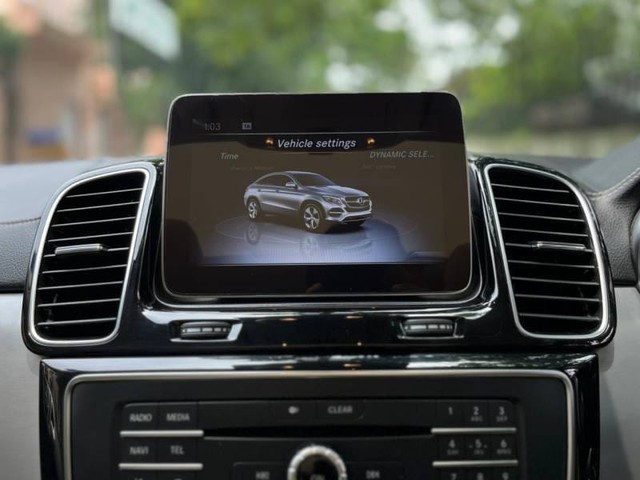 Second-hand 2019 Mercedes-Benz GLE 43 AMG Coupe for sale in New Delhi-4