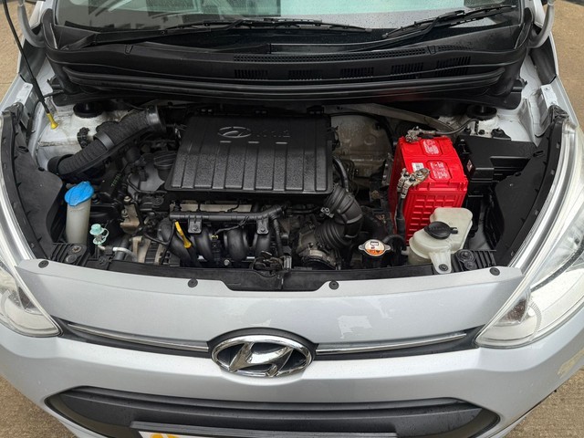 Second-hand 2014 Hyundai Grand i10 Asta Option for sale in Pune-4