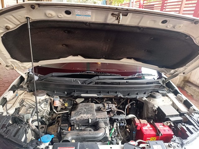 Second-hand 2023 Maruti Brezza Zxi AT for sale in Pune-2