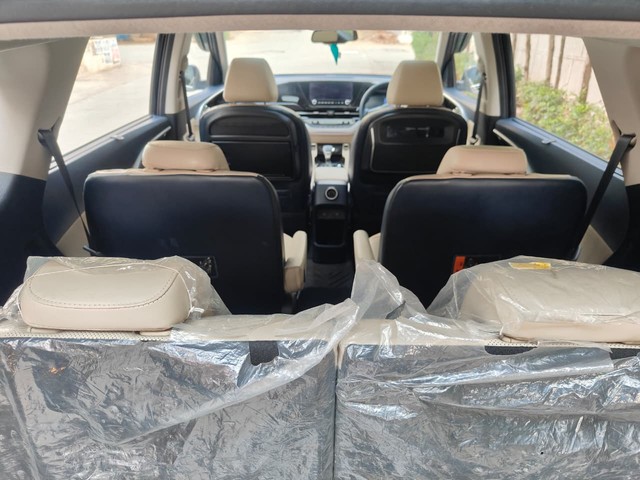 Kia Carens Luxury Plus Diesel AT 6 STR BSVI Second-hand 2022 Kia Carens Luxury Plus Diesel AT 6 STR BSVI for sale in Hyderabad-10