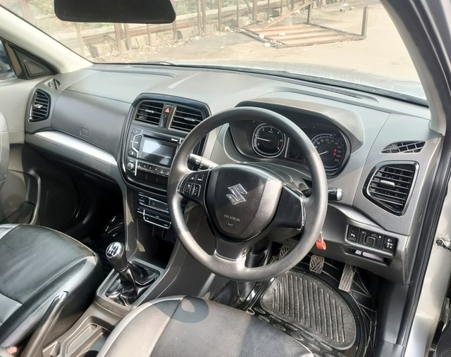 Second-hand 2016 Maruti Vitara Brezza ZDi for sale in Thane-5