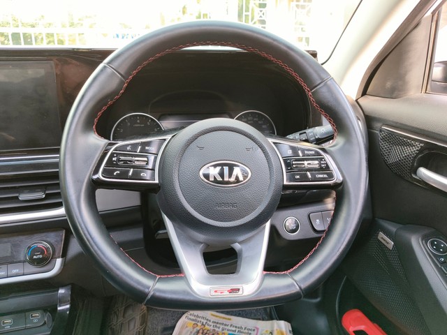Second-hand 2020 Kia Seltos GTX Plus for sale in Bangalore-14
