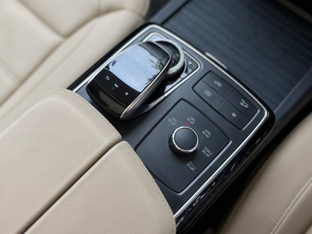 Second-hand 2019 Mercedes-Benz GLE 43 AMG Coupe for sale in New Delhi-8