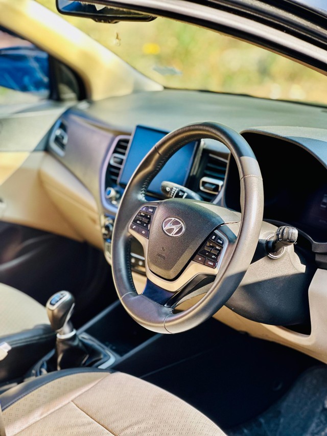 Second-hand 2022 Hyundai Verna SX for sale in New Delhi-6