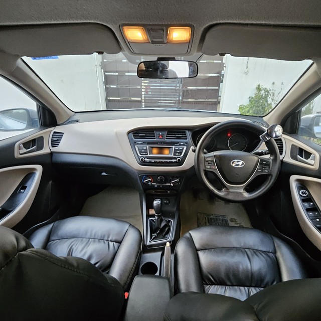 Second-hand 2015 Hyundai i20 Magna 1.2 for sale in Gurgaon-10