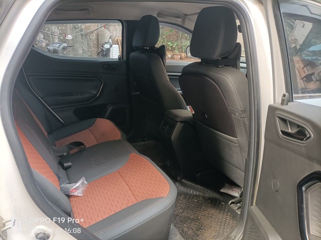 Second-hand 2024 Renault Kiger RXZ for sale in Mumbai-11